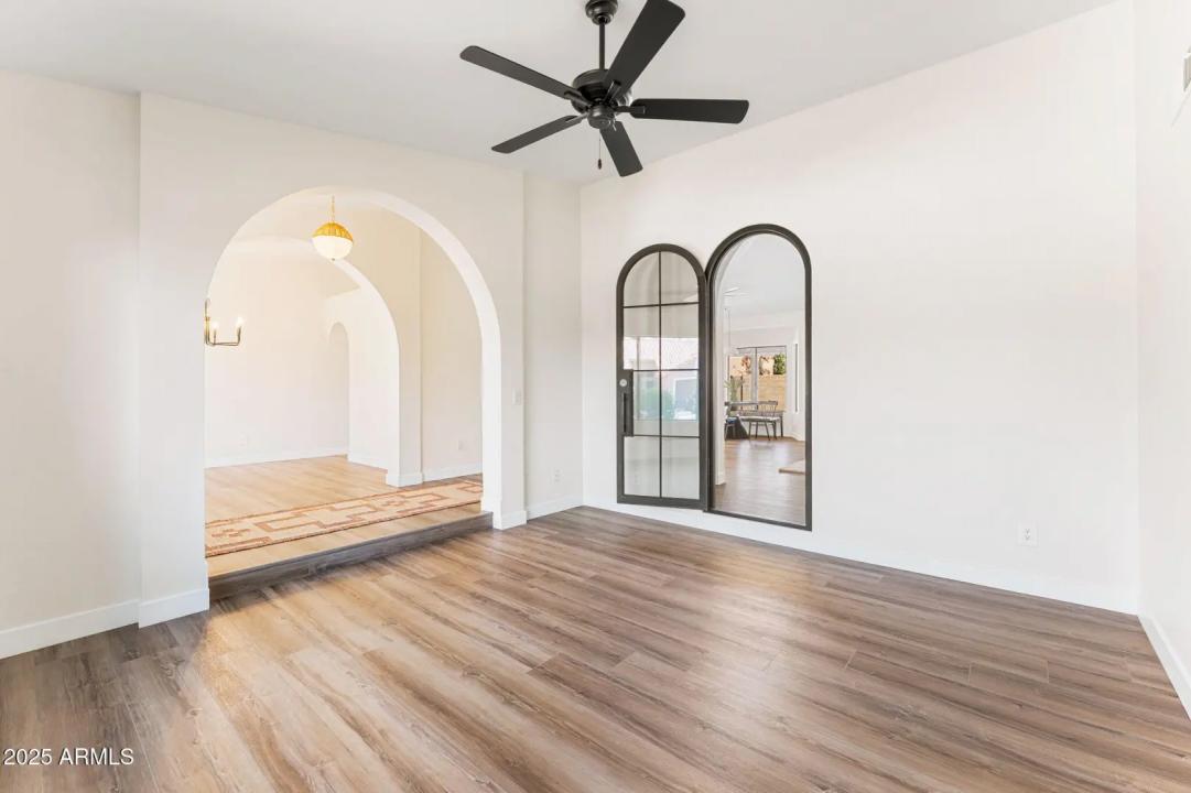 Real Estate Picture 20