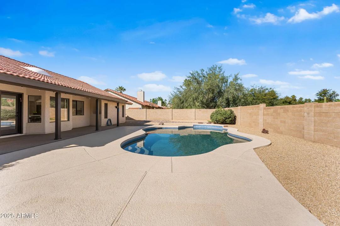 Real Estate Picture 45