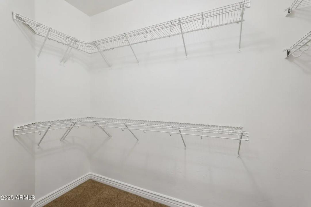 Real Estate Picture 12