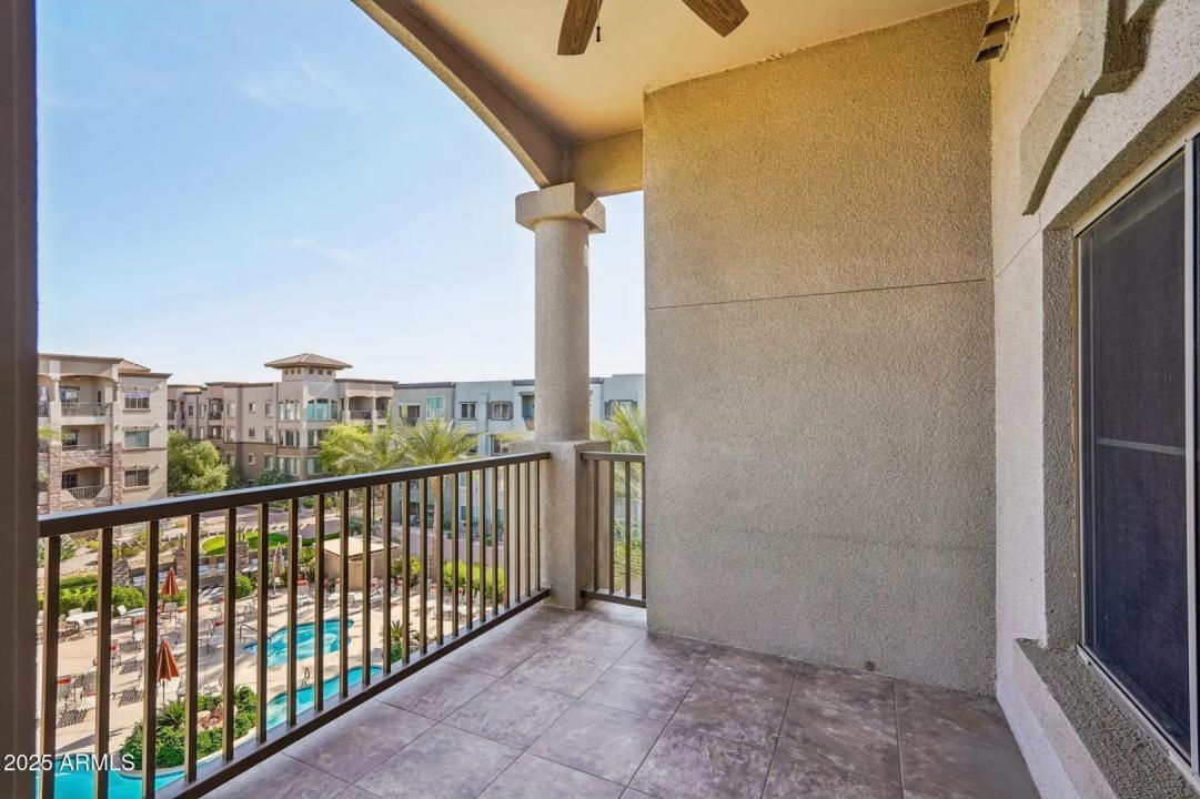 Real Estate Picture 17