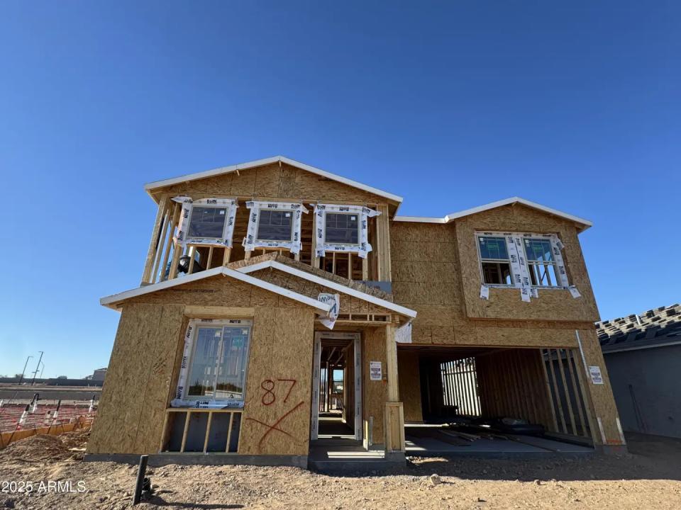 Real Estate Picture 2