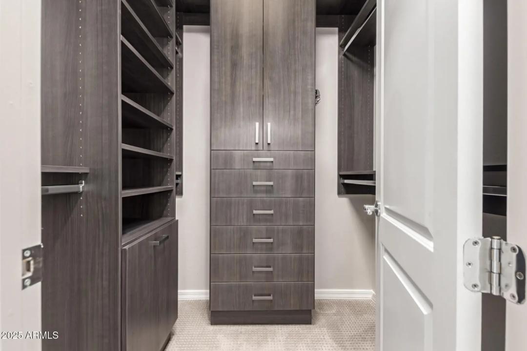 Real Estate Picture 22