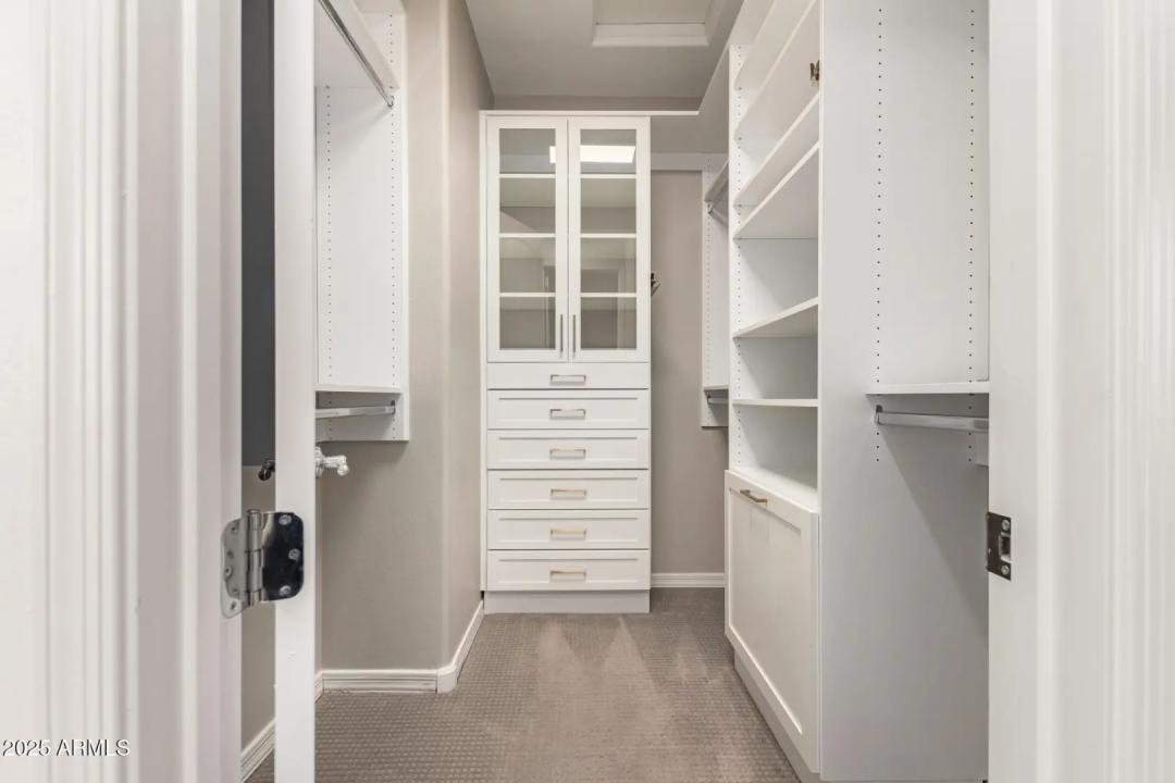 Real Estate Picture 23