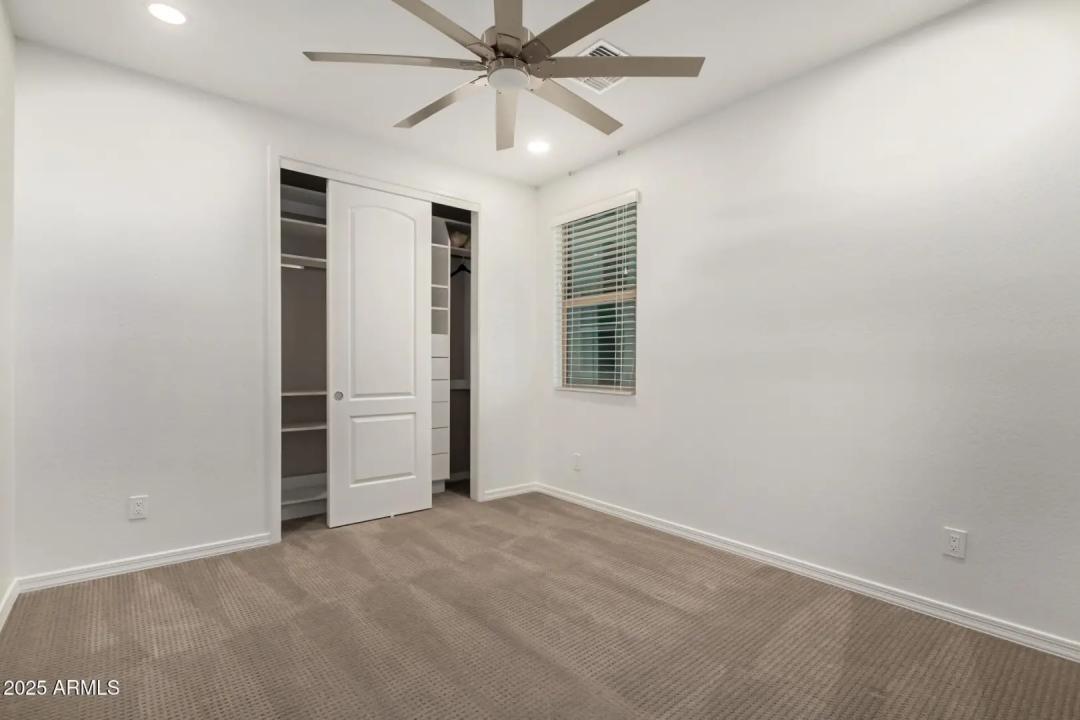 Real Estate Picture 27