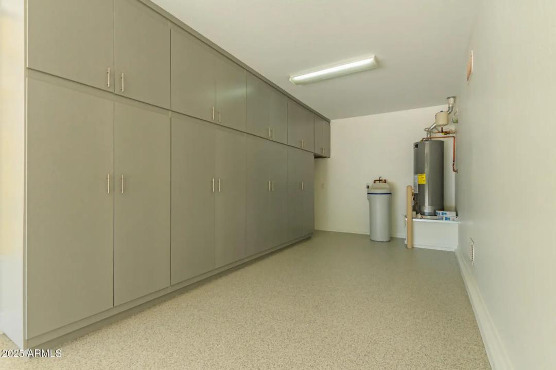 Real Estate Picture 33