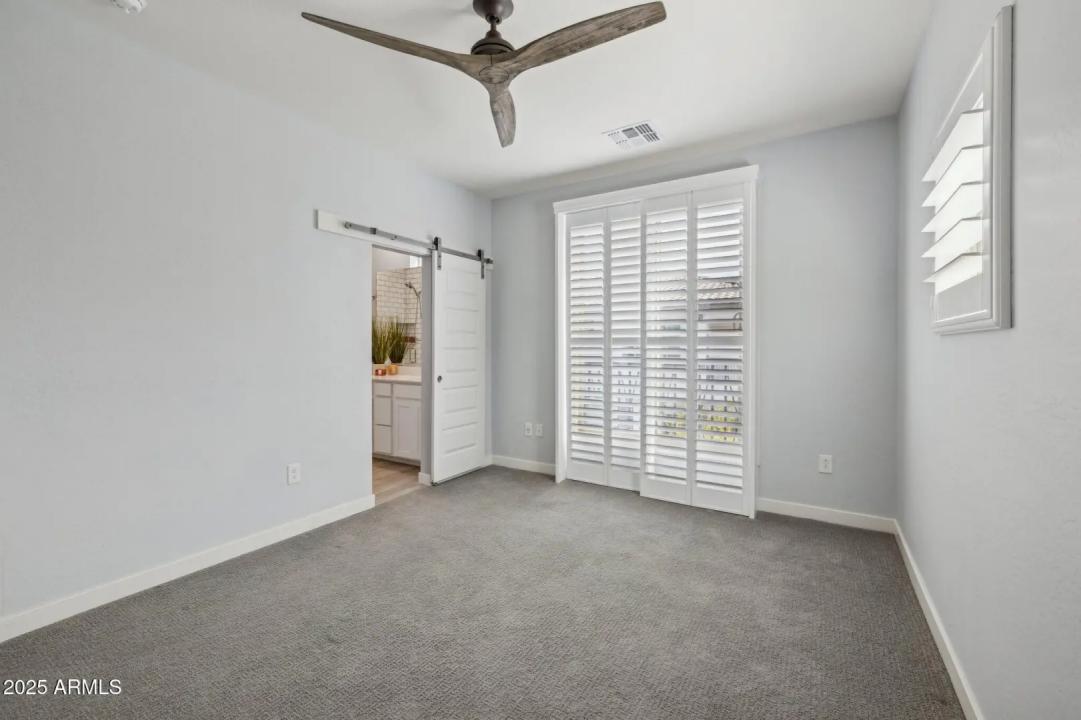 Real Estate Picture 13