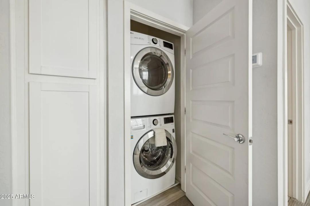 Real Estate Picture 19