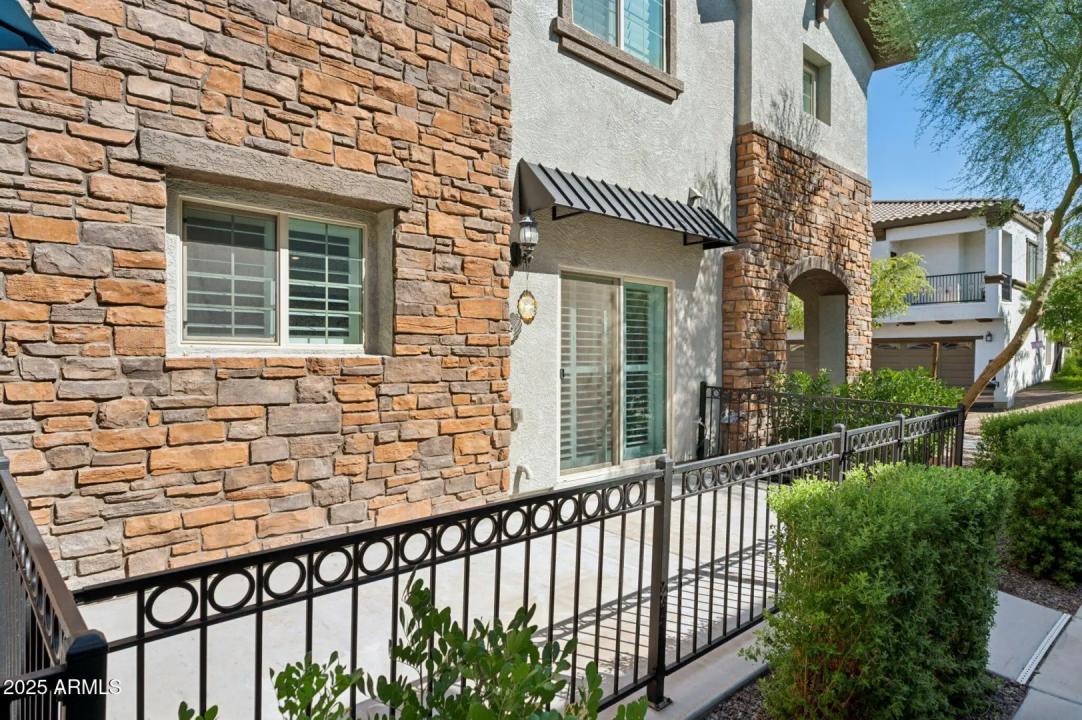 Real Estate Picture 2