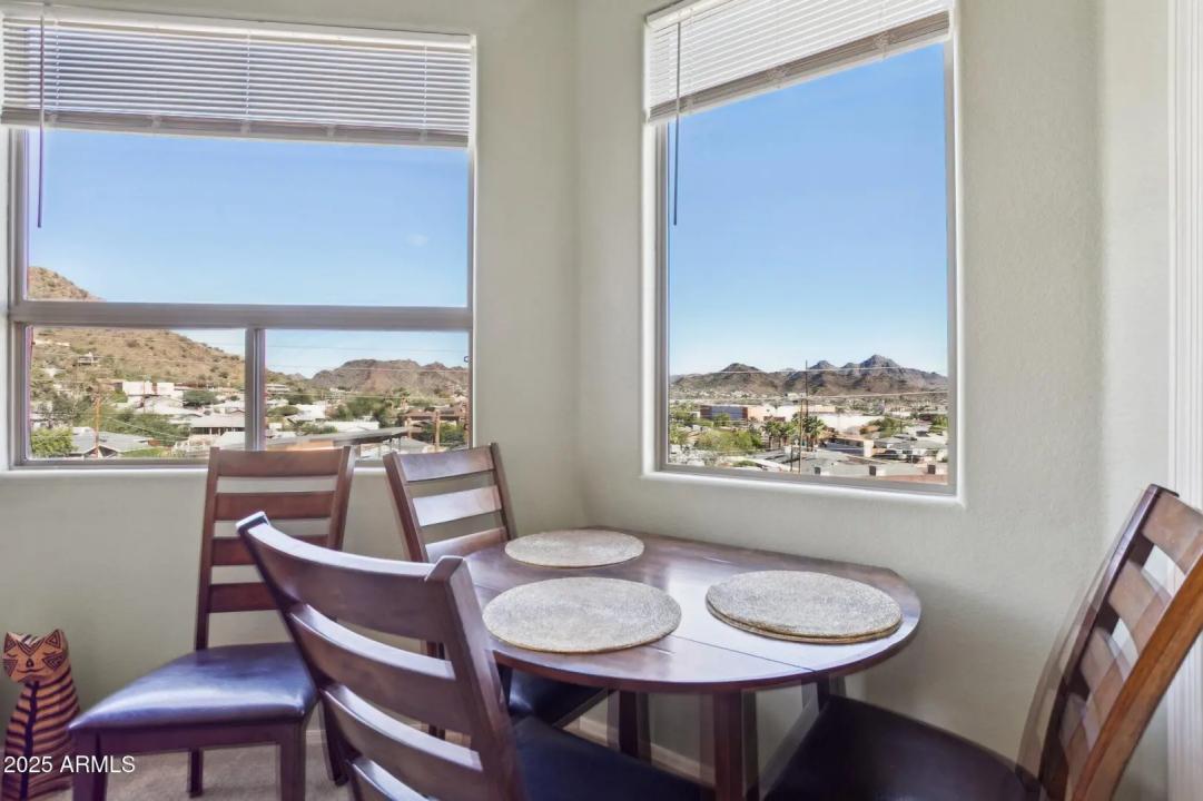 Real Estate Picture 8