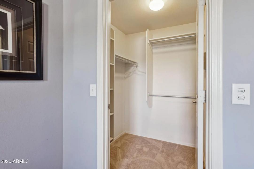 Real Estate Picture 16