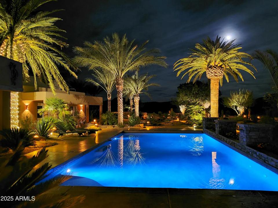 Real Estate Picture 1