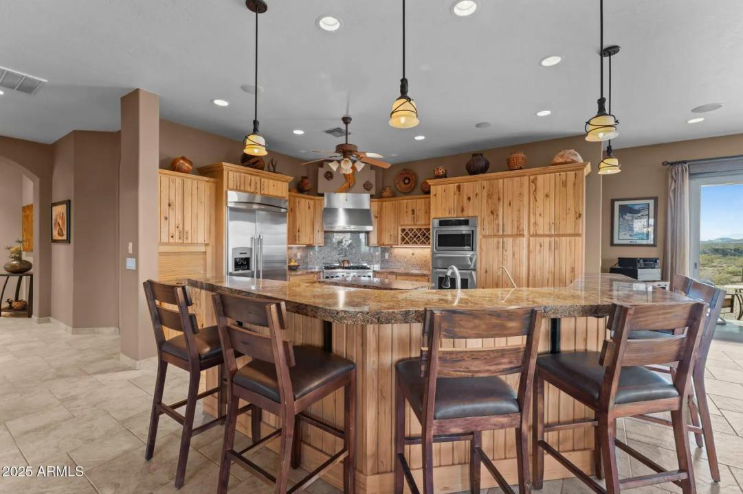 Real Estate Picture 21