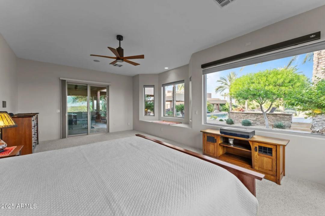 Real Estate Picture 26
