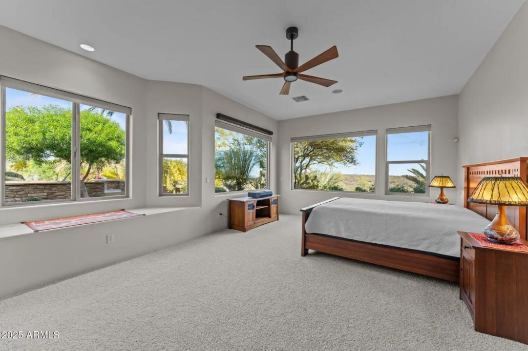 Real Estate Picture 27