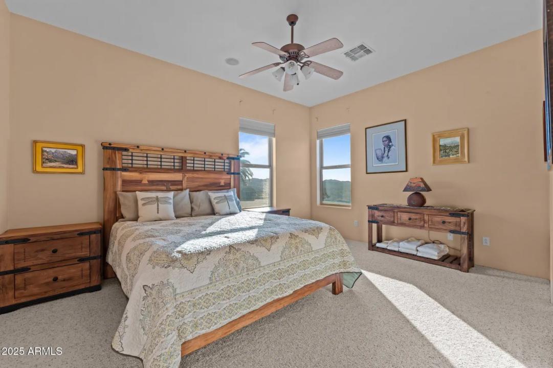 Real Estate Picture 35