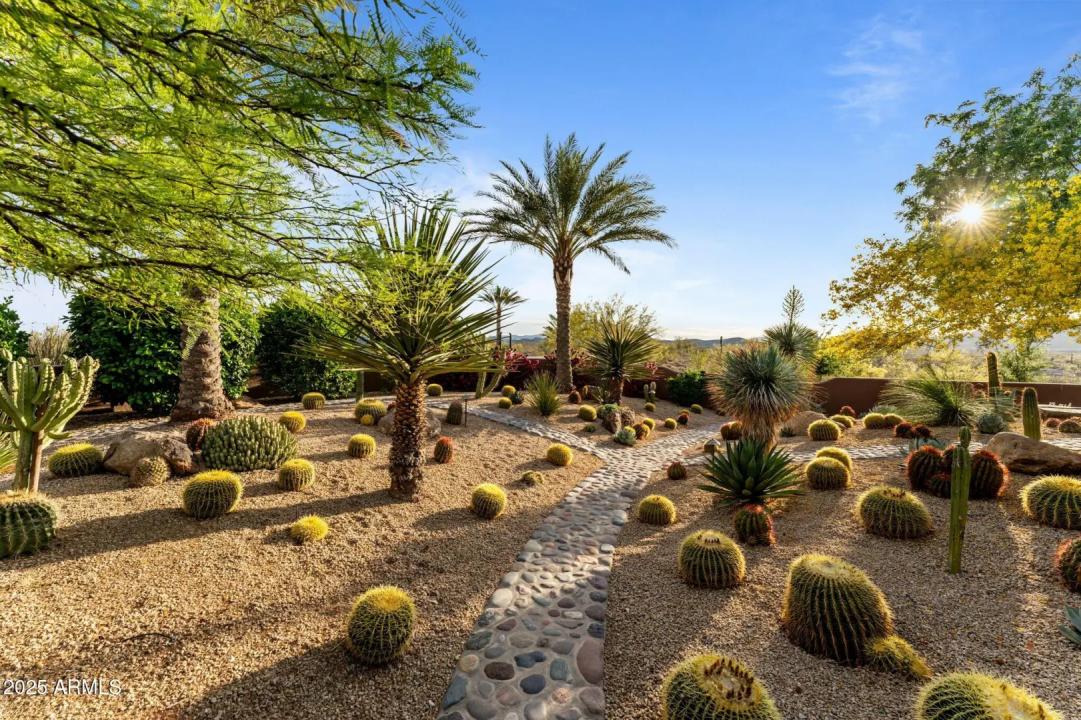Real Estate Picture 36