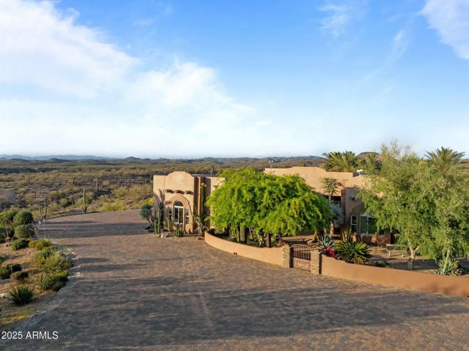 Real Estate Picture 49