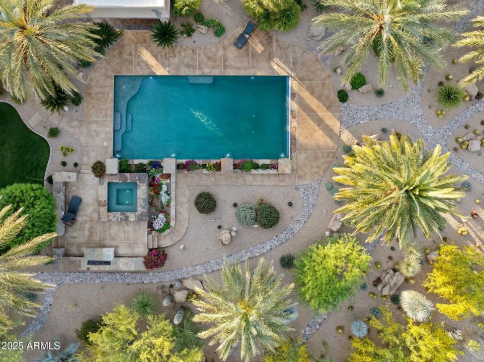 Real Estate Picture 55