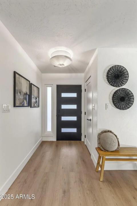 Real Estate Picture 3