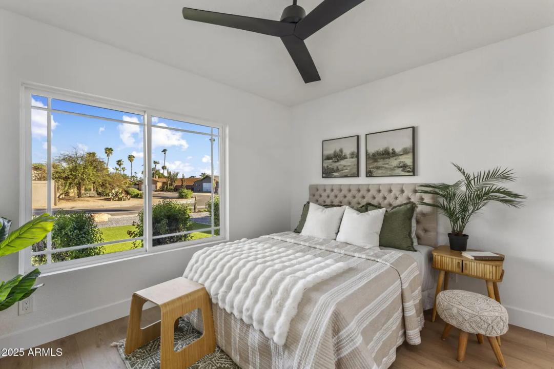 Real Estate Picture 21