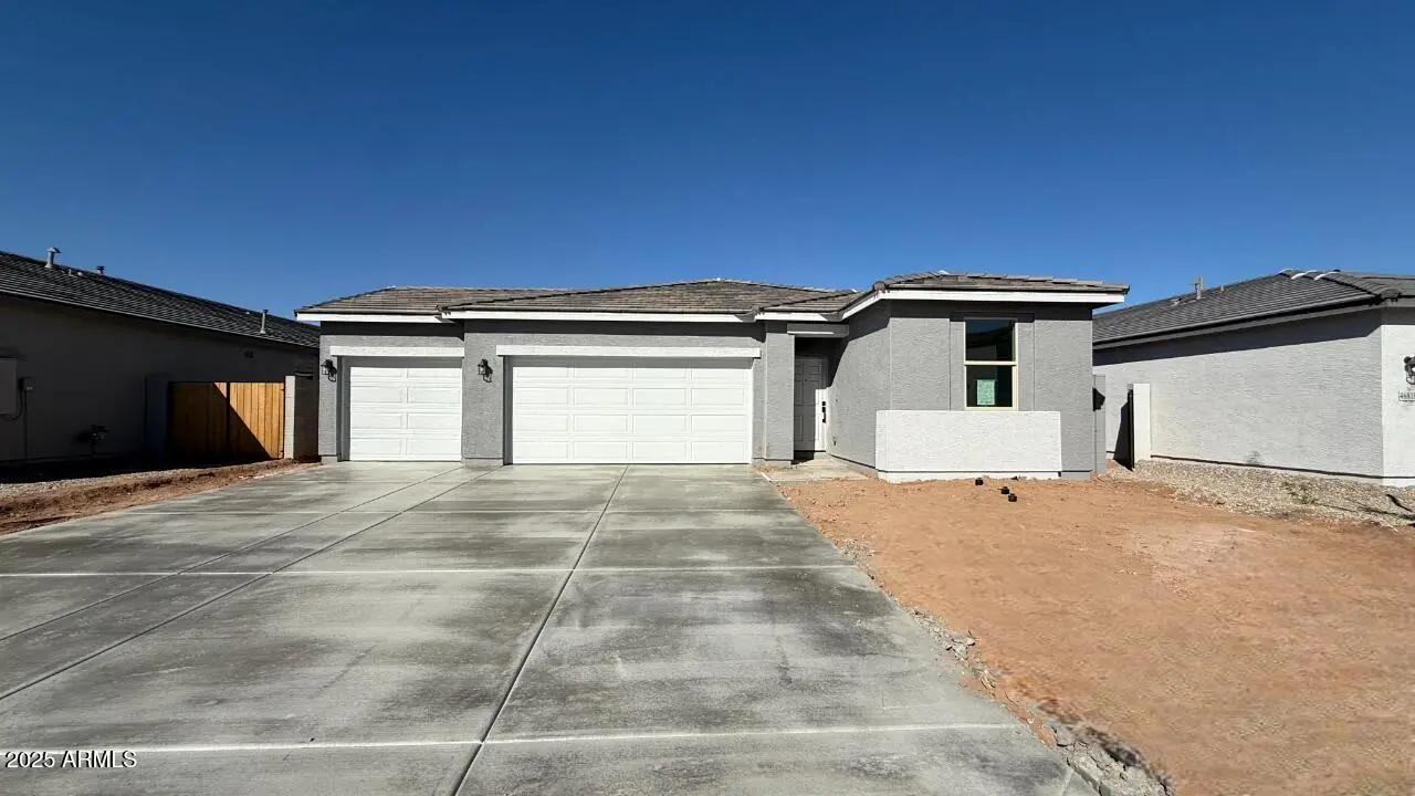 Real Estate Picture 3