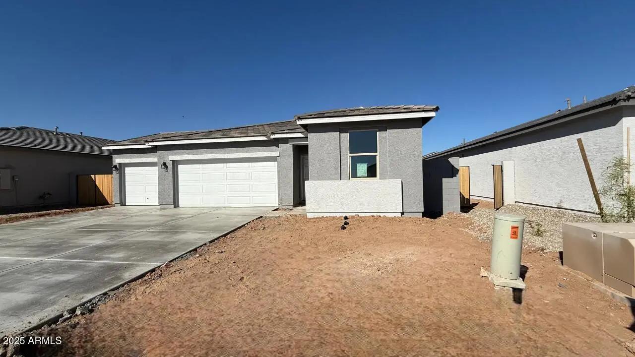 Real Estate Picture 5