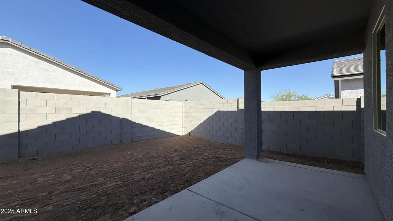 Real Estate Picture 29