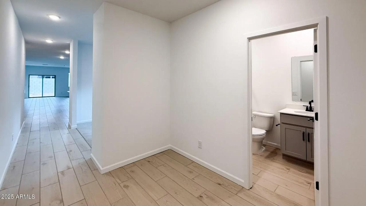 Real Estate Picture 2