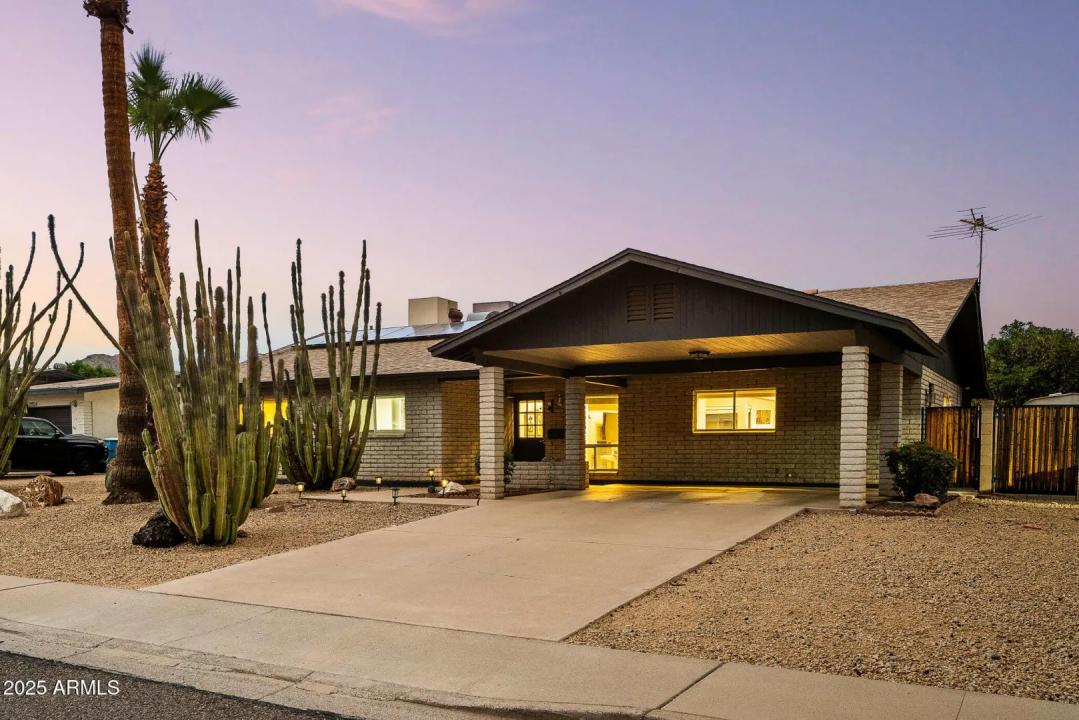 Real Estate Picture 2