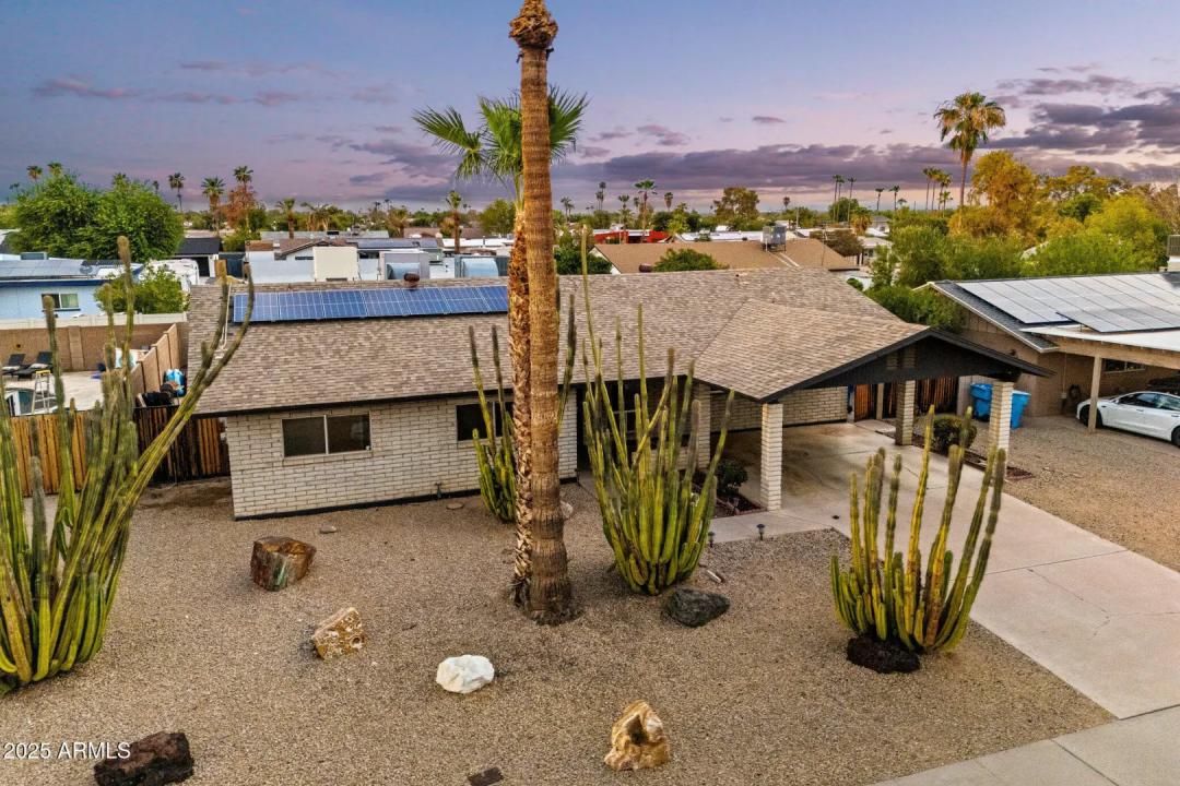 Real Estate Picture 26