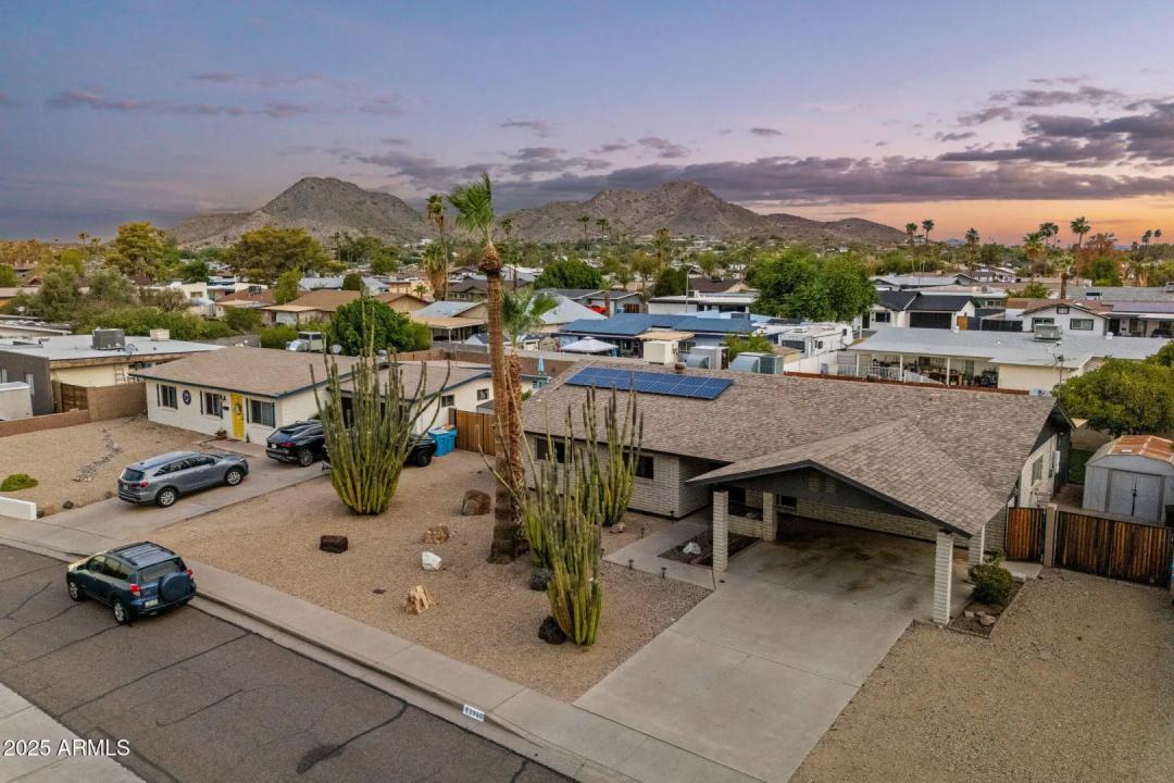 Real Estate Picture 28