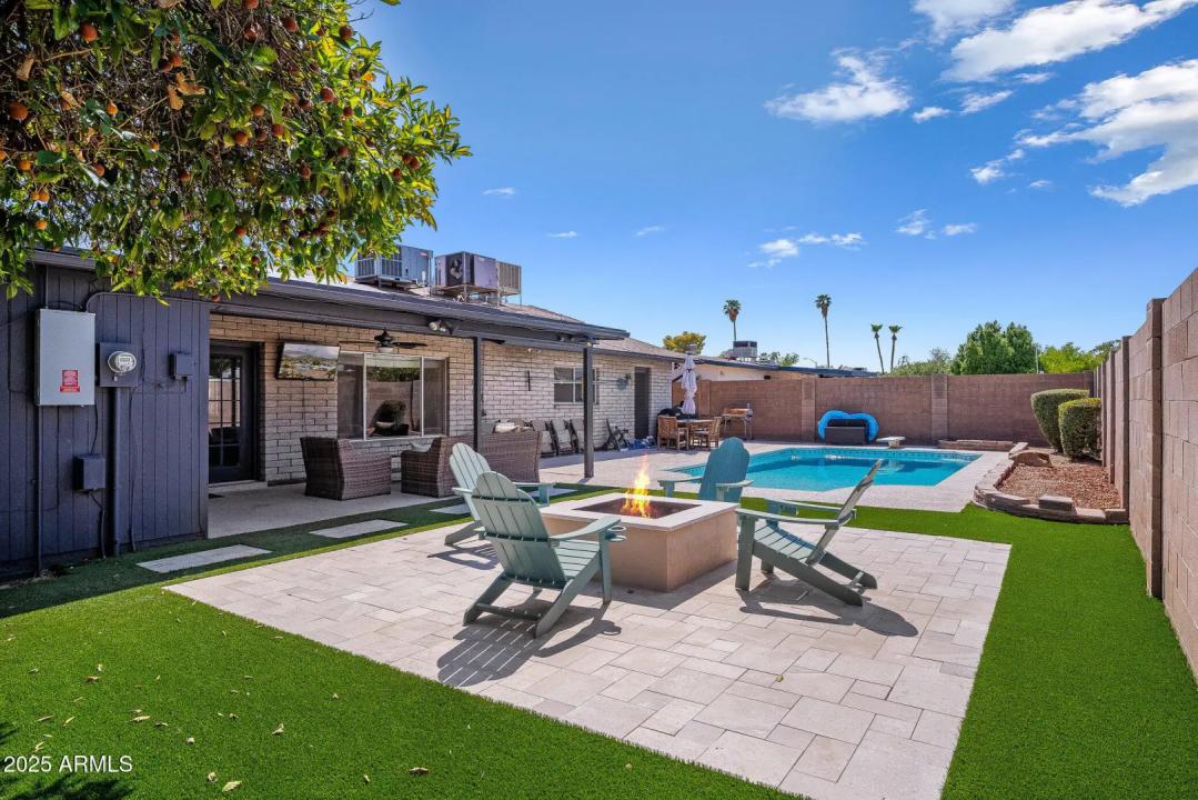 Real Estate Picture 37