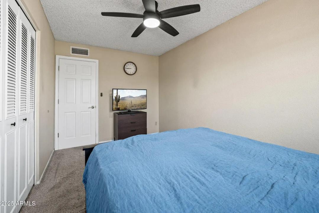 Real Estate Picture 19