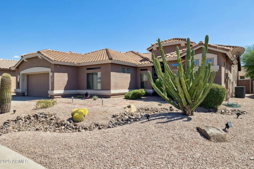 Real Estate Picture 4