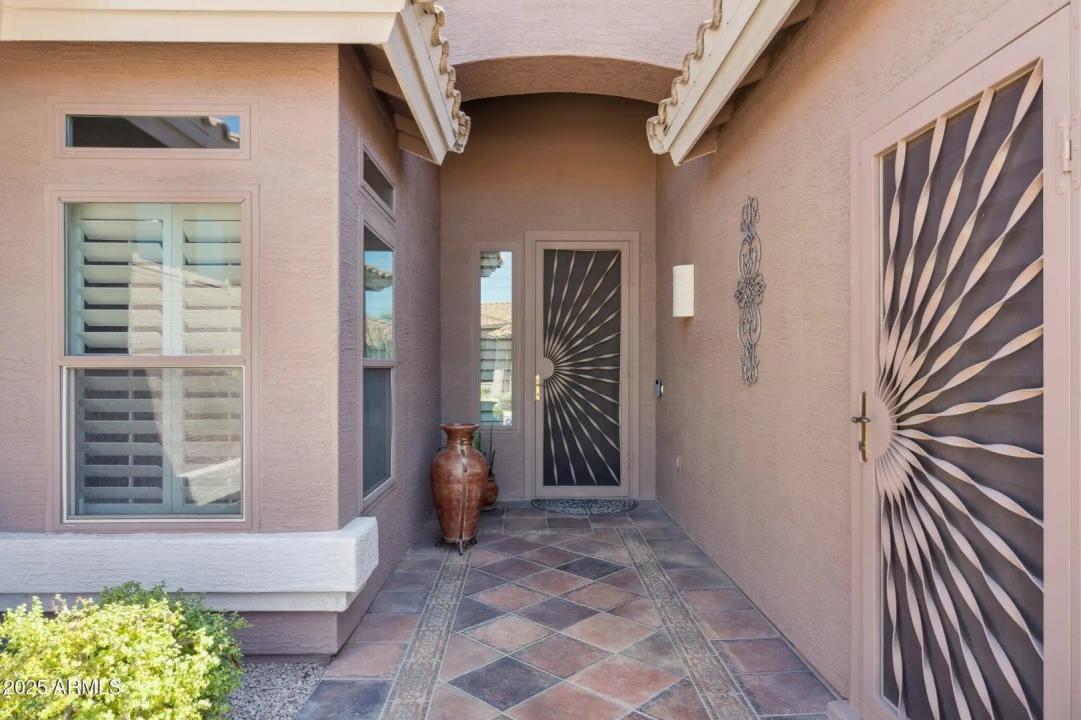 Real Estate Picture 5