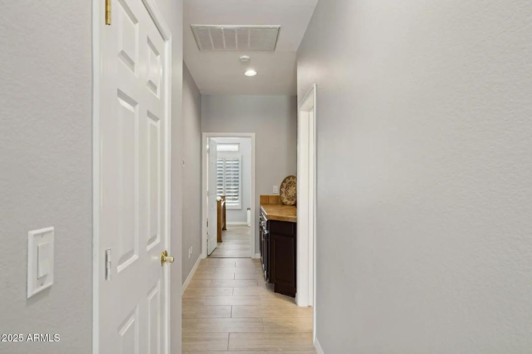 Real Estate Picture 21