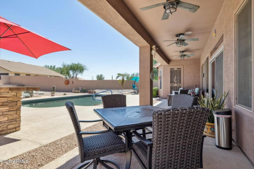 Real Estate Picture 29