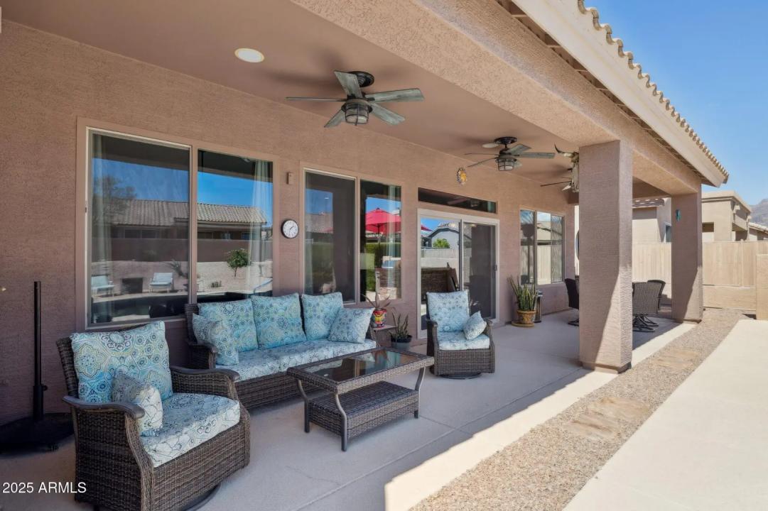 Real Estate Picture 30