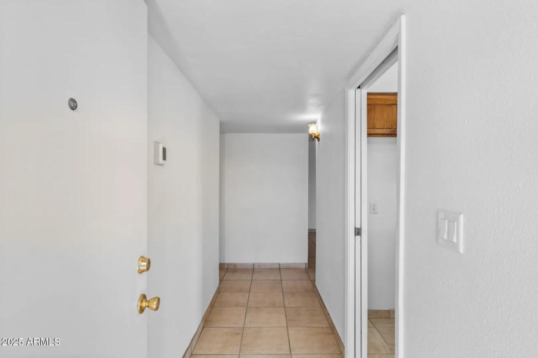 Real Estate Picture 5