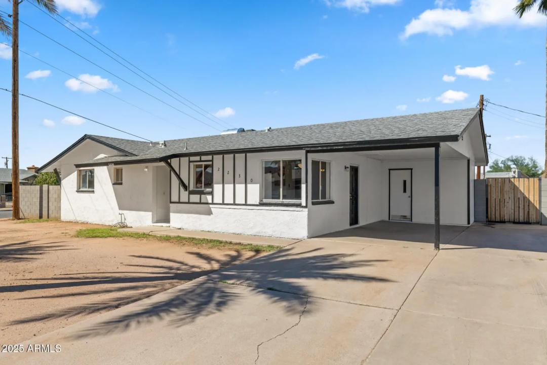 Real Estate Picture 2