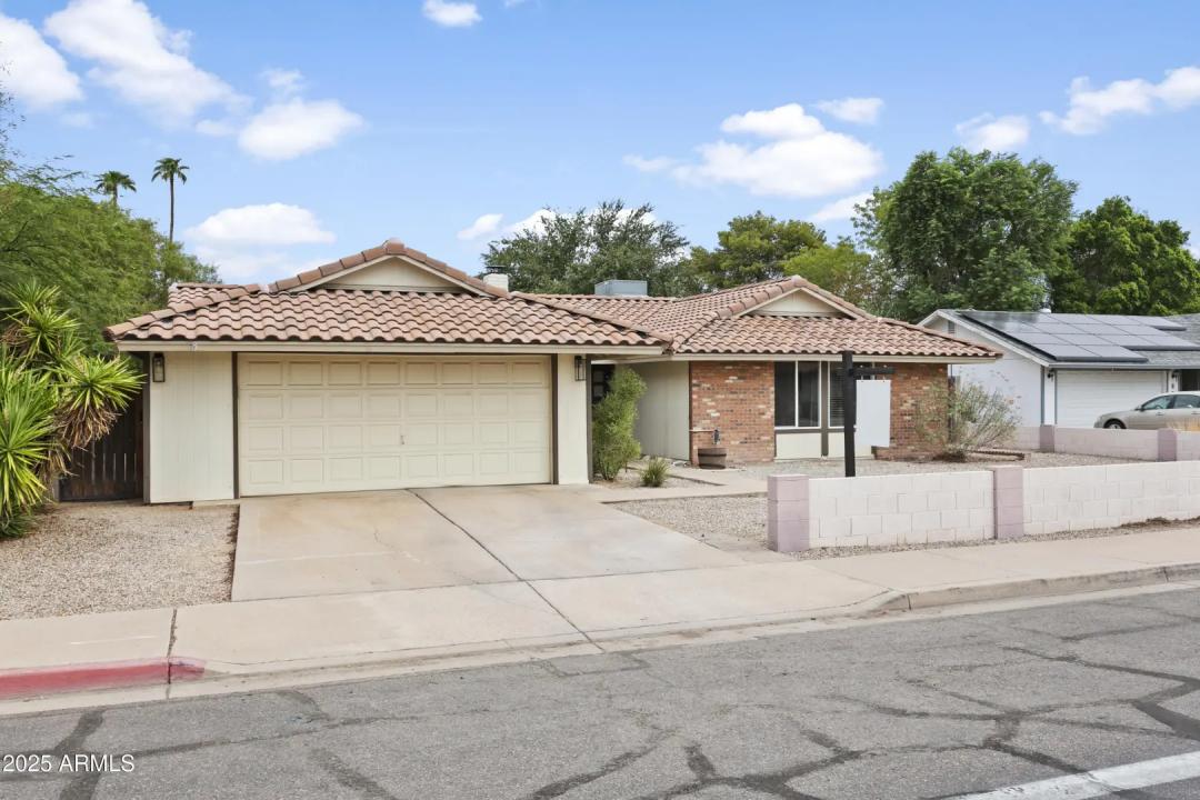 Real Estate Picture 2