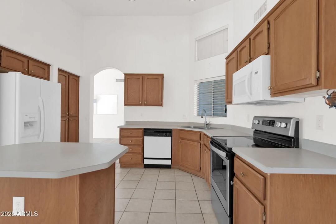 Real Estate Picture 2