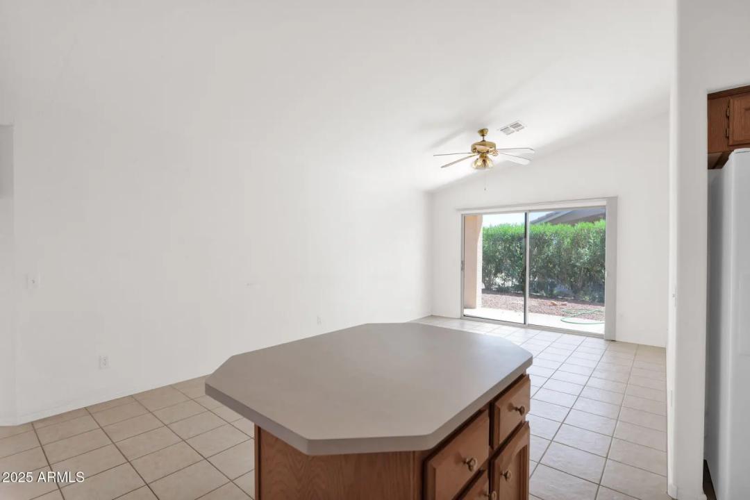 Real Estate Picture 10
