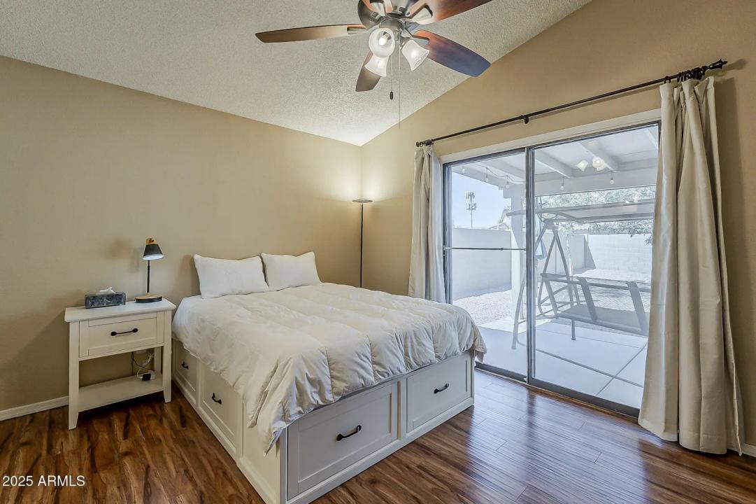Real Estate Picture 26
