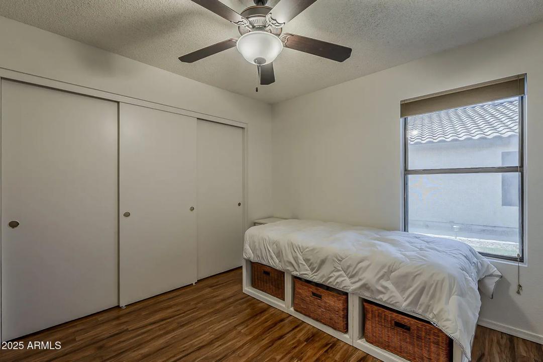 Real Estate Picture 33