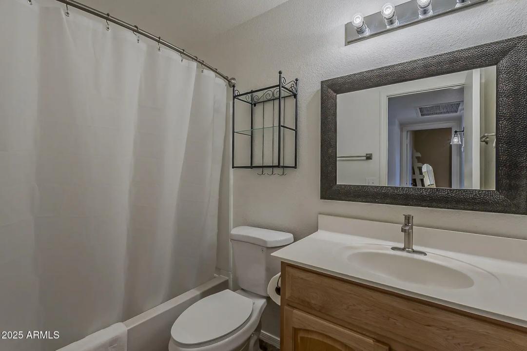 Real Estate Picture 36