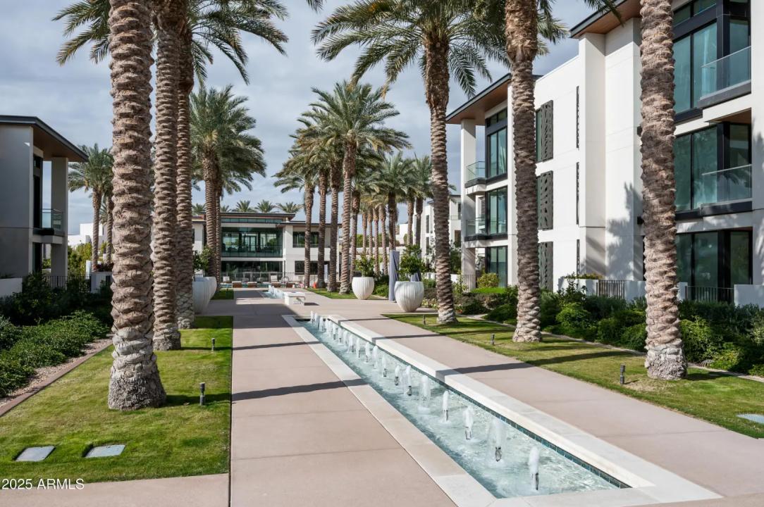 Real Estate Picture 20