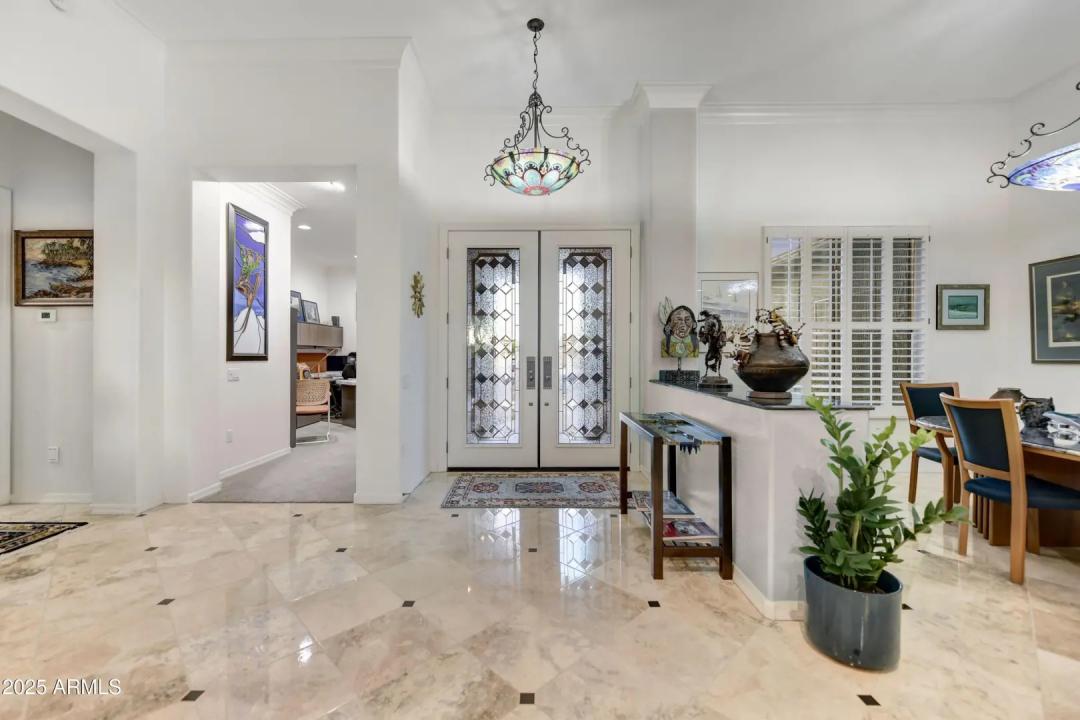 Real Estate Picture 22