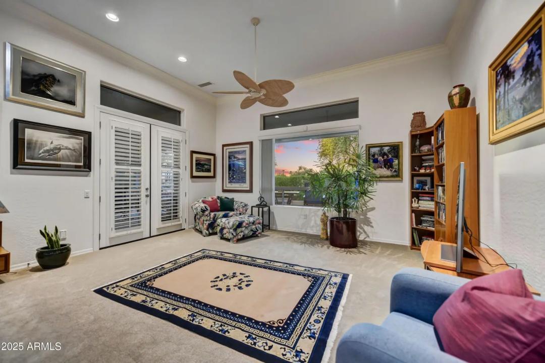 Real Estate Picture 17