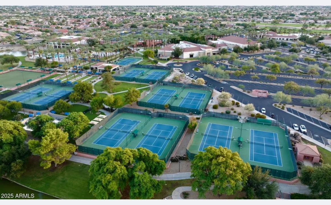 Real Estate Picture 29